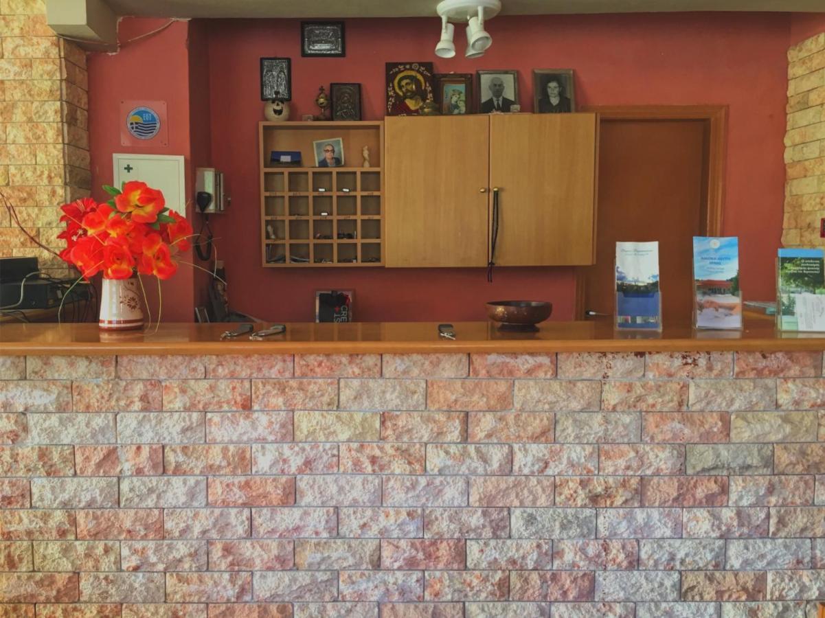 Ξενοδοχείο "Ηραία" Loutra  Exteriér fotografie
