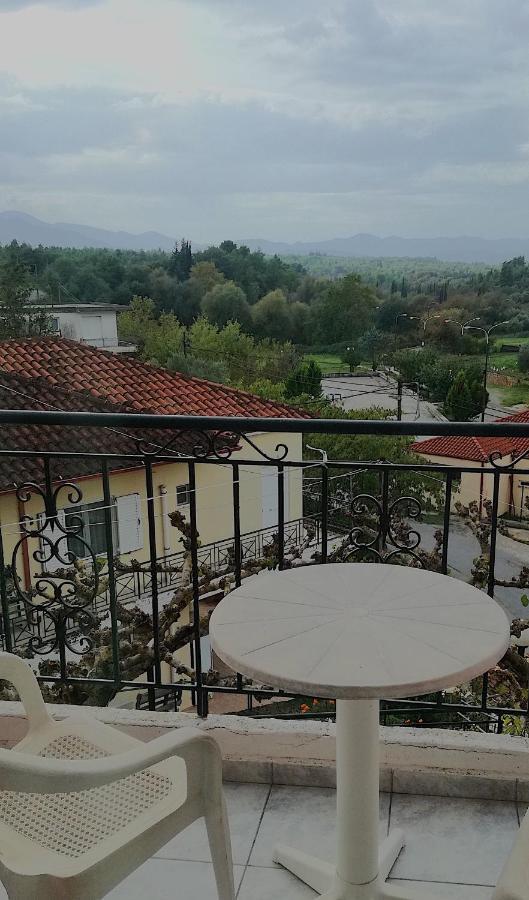 Ξενοδοχείο "Ηραία" Loutra  Exteriér fotografie